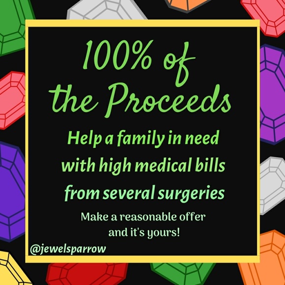 ❌SOLD❌🔷️For Charity🔷️ Floral Medallion earrings - Picture 6 of 7